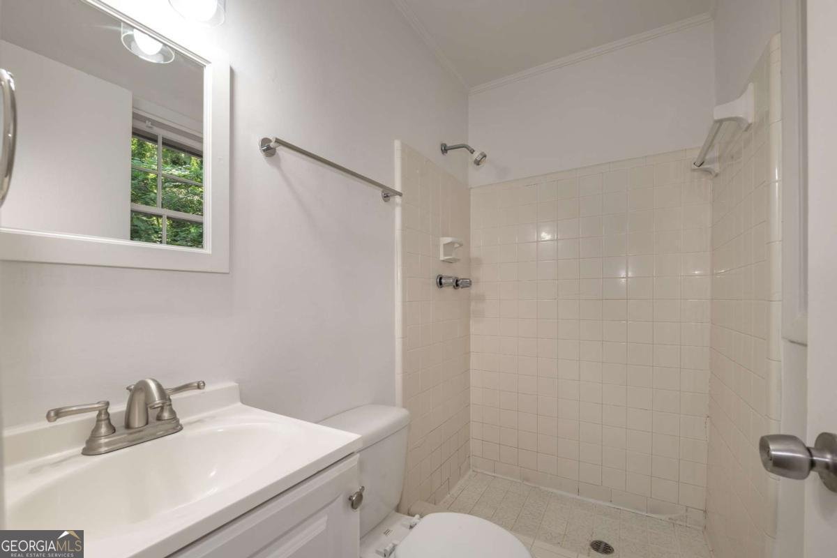 1671 Drayton Woods Drive Tucker - 14