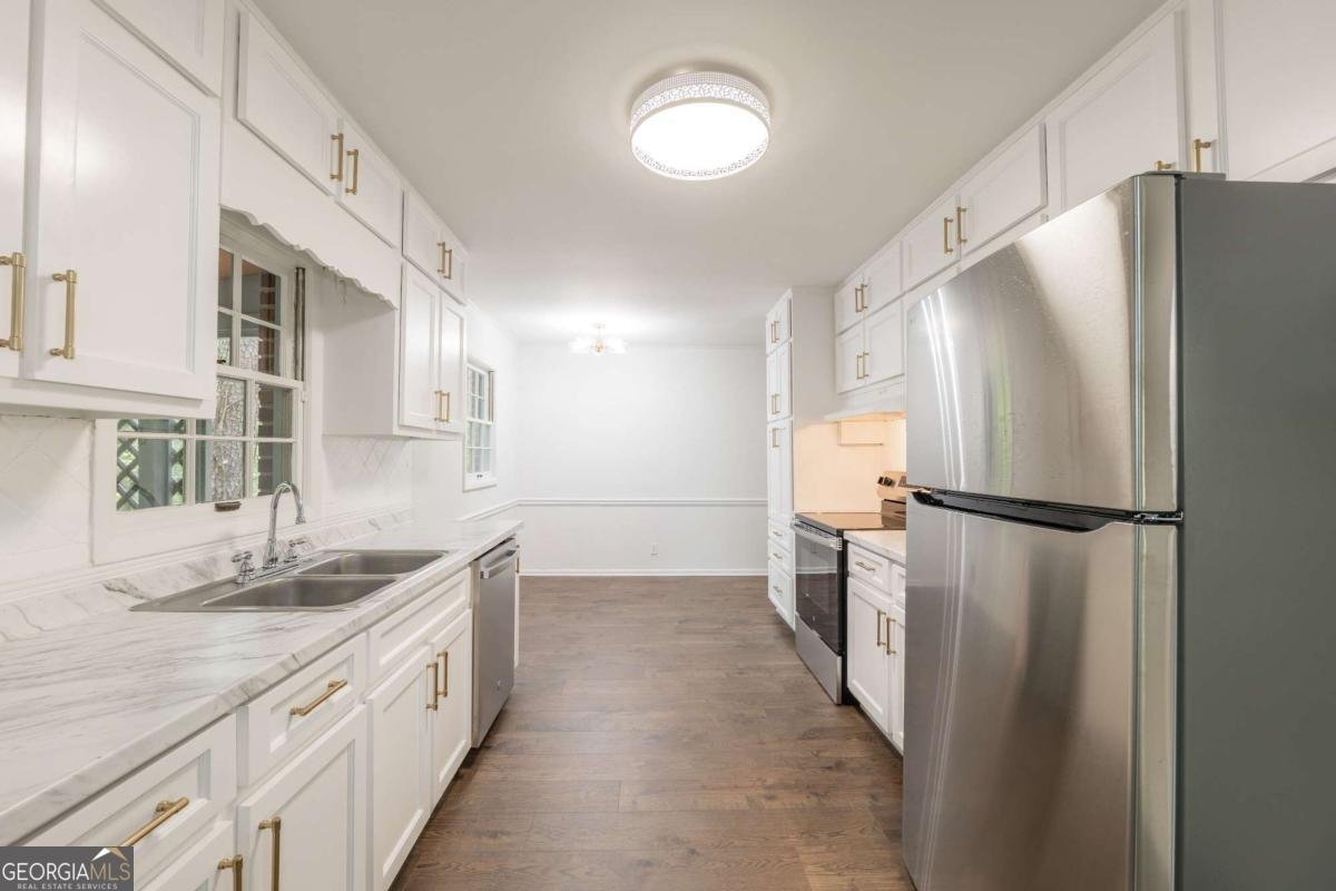 1671 Drayton Woods Drive Tucker - 4