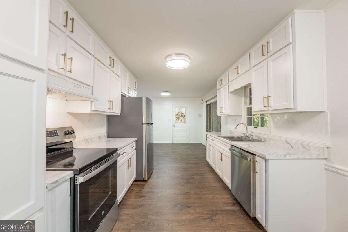 1671 Drayton Woods Drive Tucker - 8