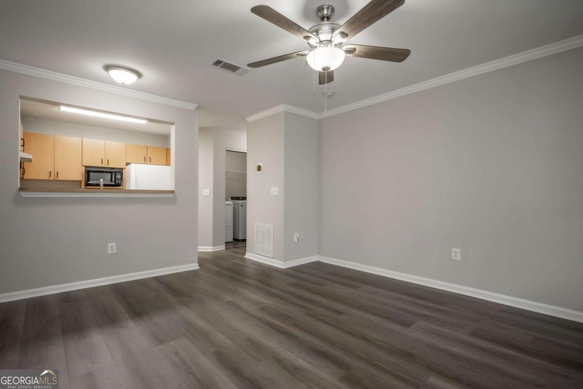 211 North Avenue Athens - 6
