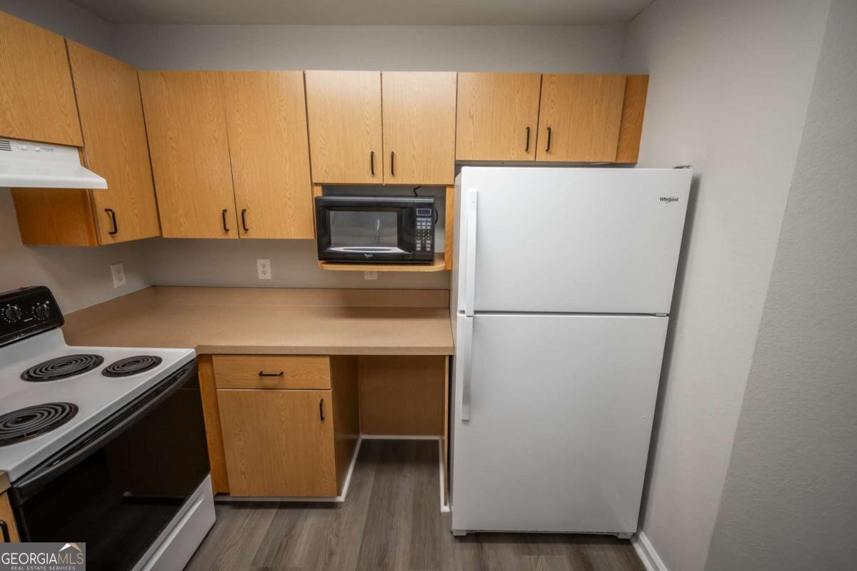 211 North Avenue Athens - 9