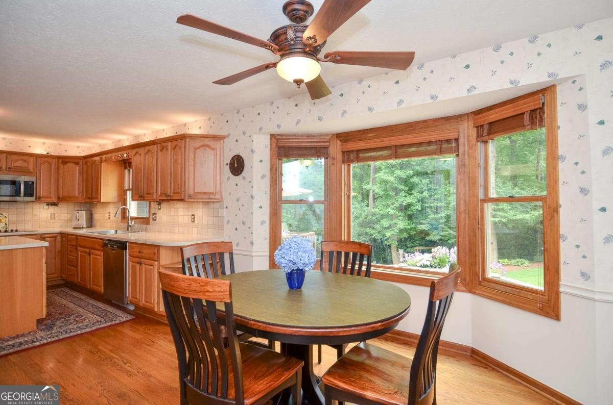 4366 Cedar Wood Drive Lilburn - 11