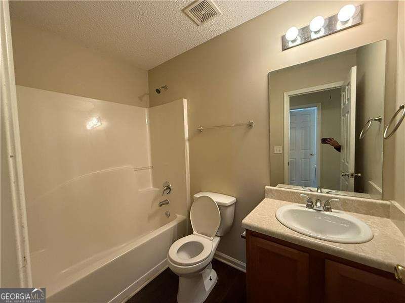 330 Kentwood Springs Drive Hampton - 11