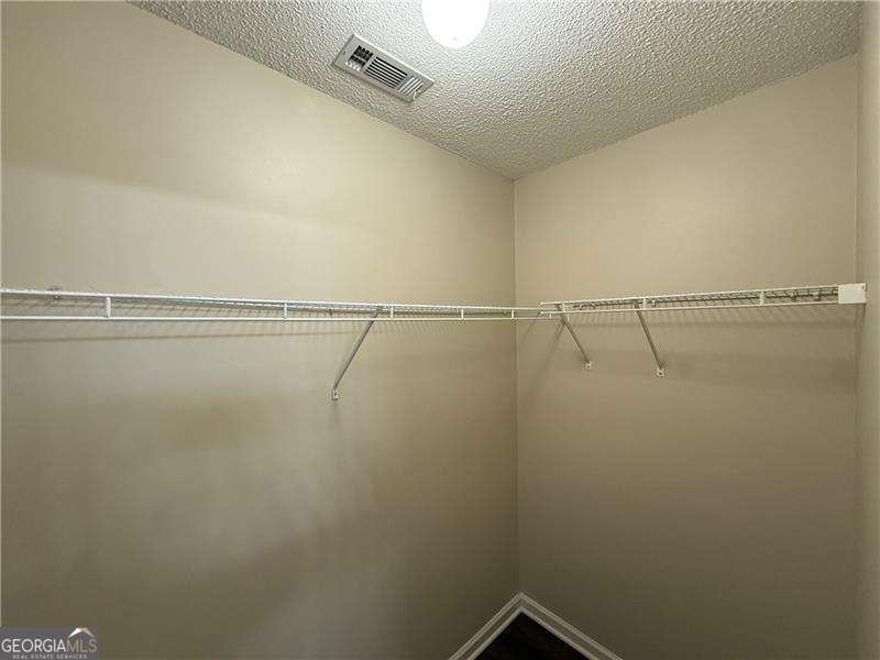 330 Kentwood Springs Drive Hampton - 9