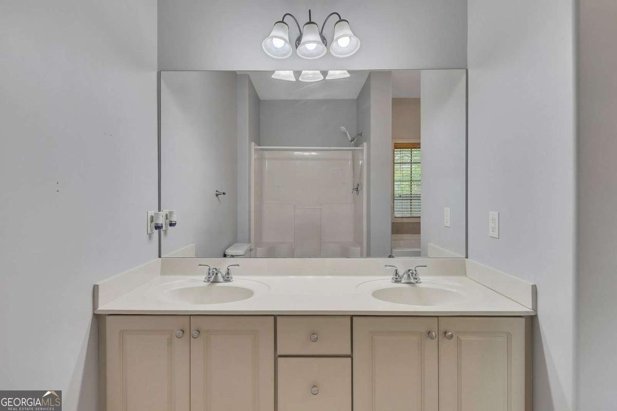 3792 Refinement Way Douglasville - 16