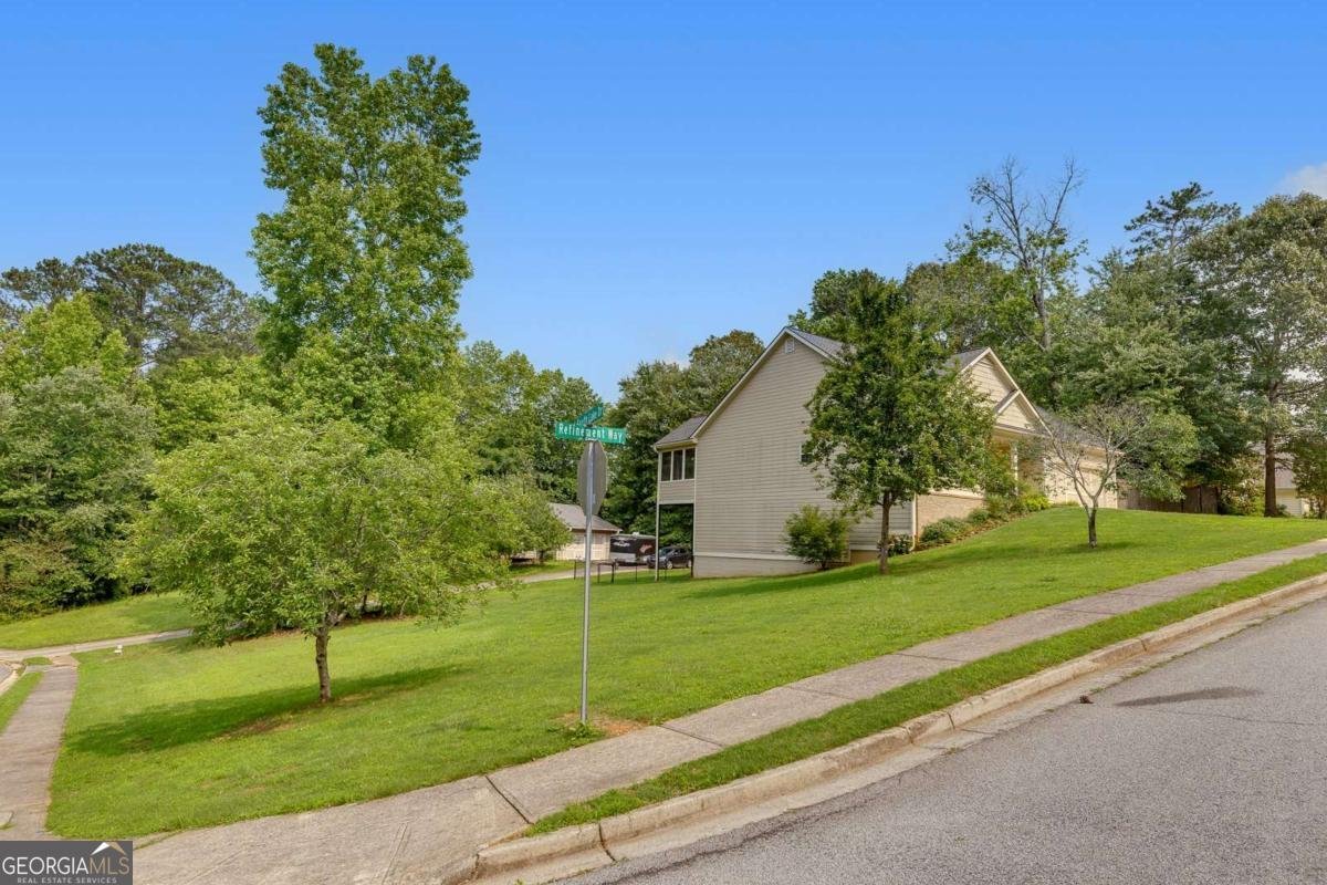 3792 Refinement Way Douglasville - 33
