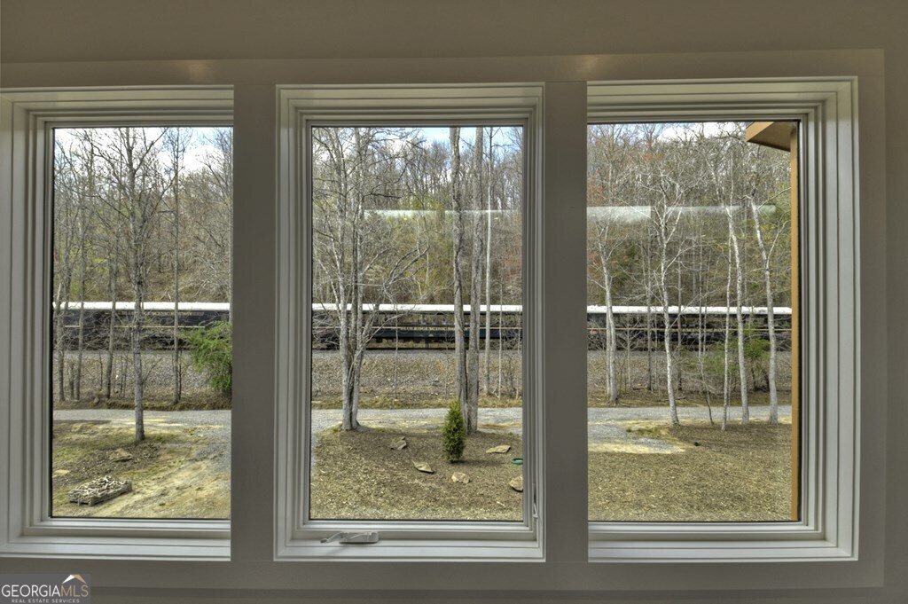 494 Riverbend Manor Blue Ridge - 22