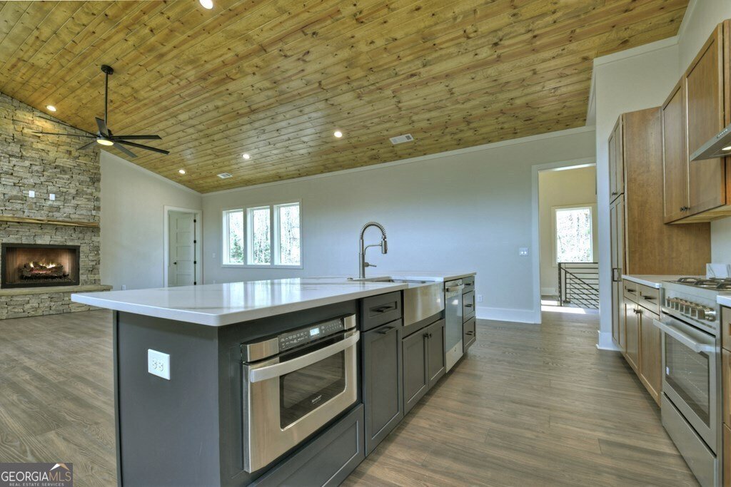 494 Riverbend Manor Blue Ridge - 26