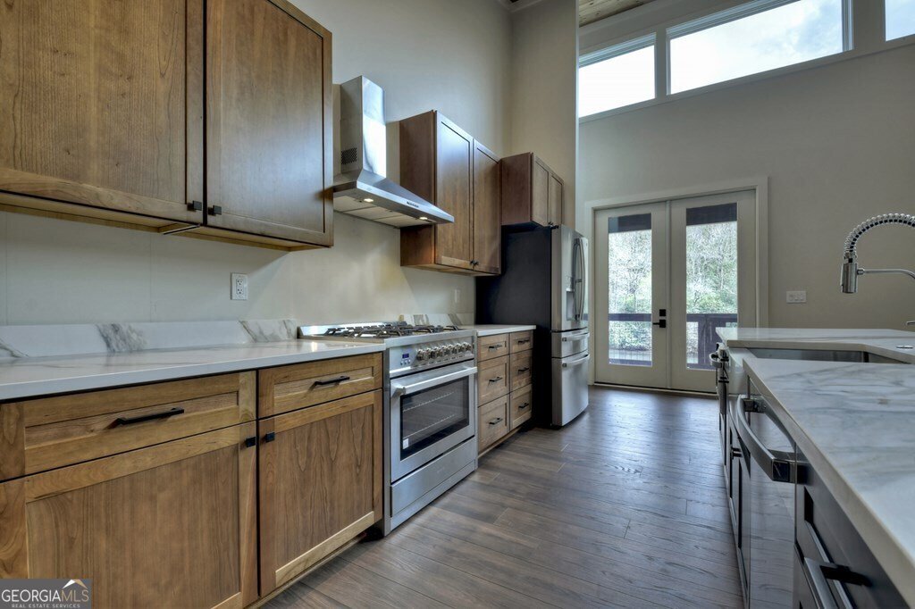 494 Riverbend Manor Blue Ridge - 3