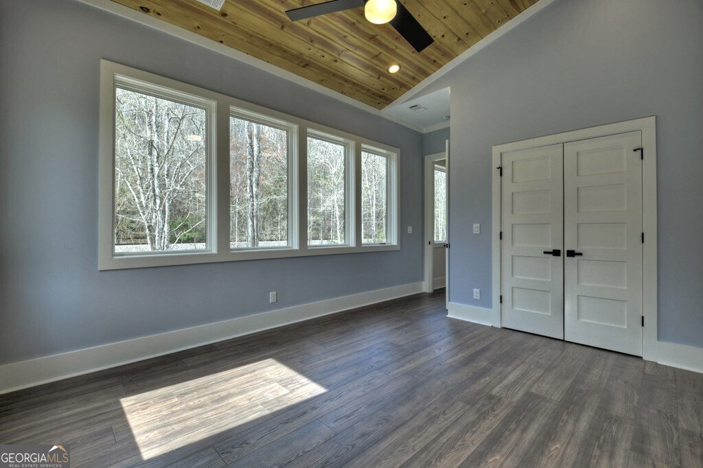 494 Riverbend Manor Blue Ridge - 42