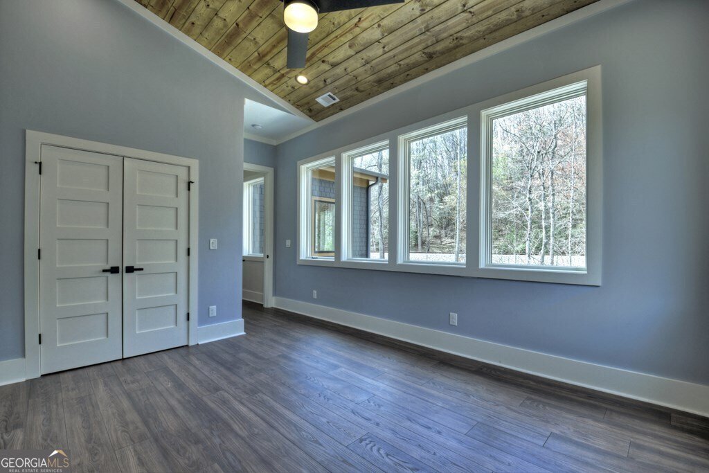 494 Riverbend Manor Blue Ridge - 53