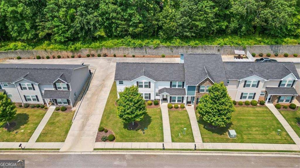 5880 Garden Circle Circle Douglasville - 31