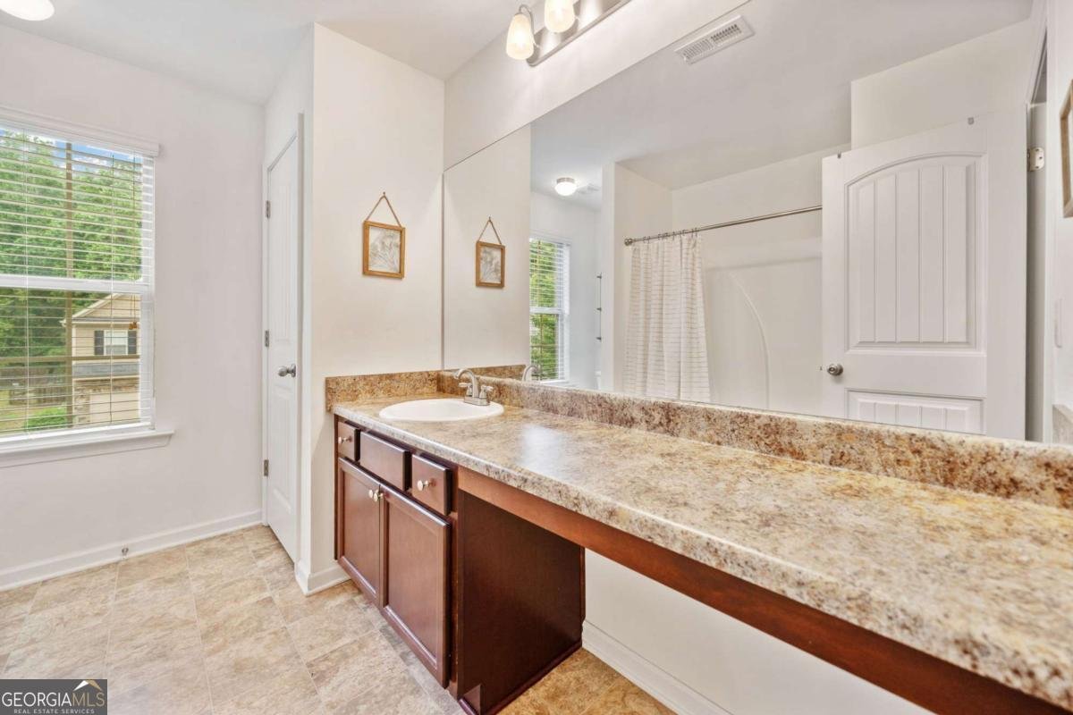 252 STONEWOOD CREEK Drive Dallas - 31