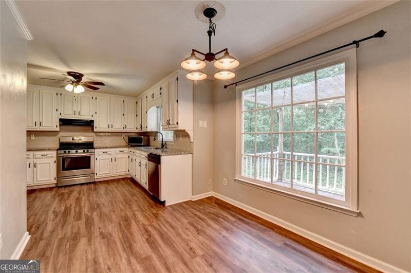 2816 HIGHLAND PARK Drive Stone Mountain - 22