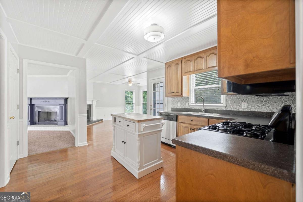 308 Golden Court Canton - 13