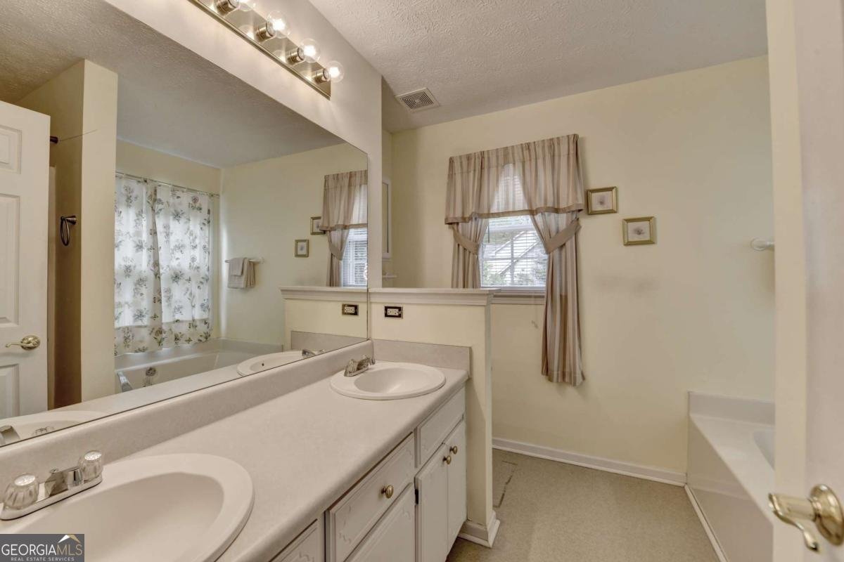 1818 Mcconnell Road Grayson - 41