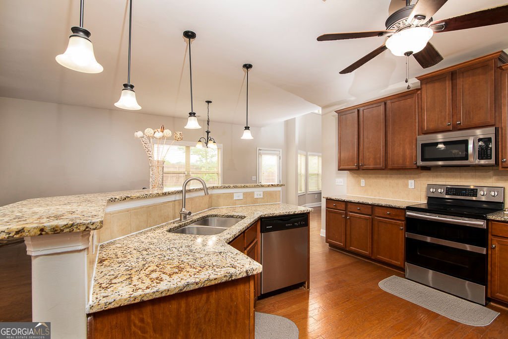 3631 Guinevere Trace Trace Douglasville - 19