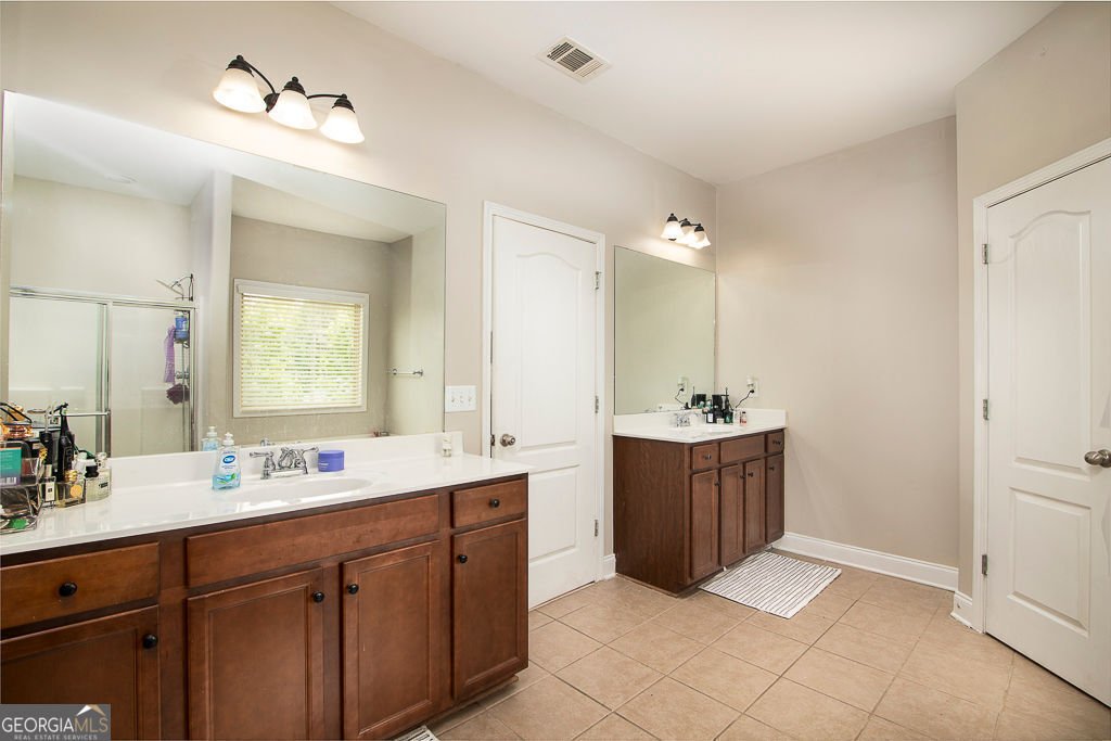 3631 Guinevere Trace Trace Douglasville - 28