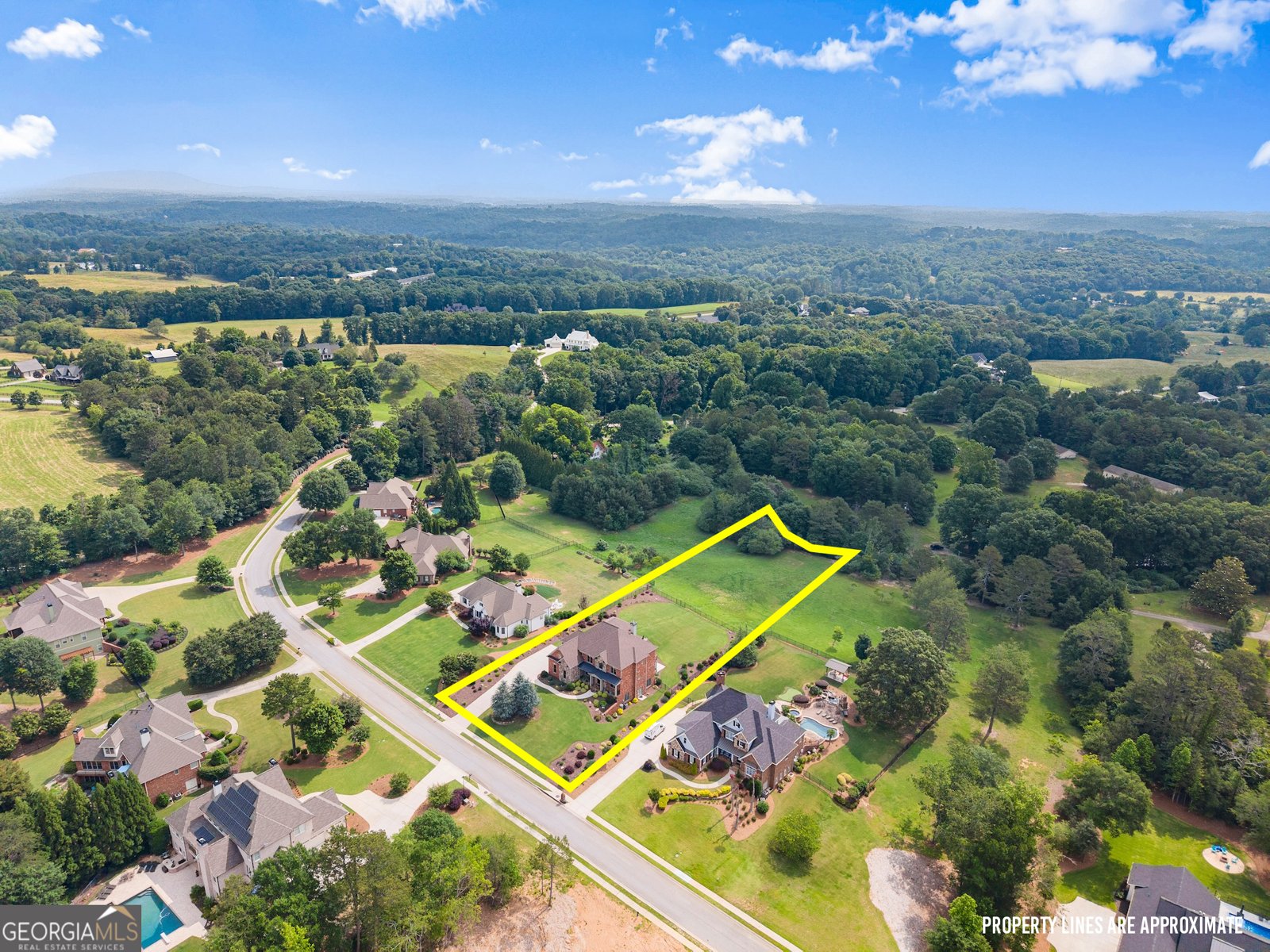 4645 Manor Drive Gainesville - 4