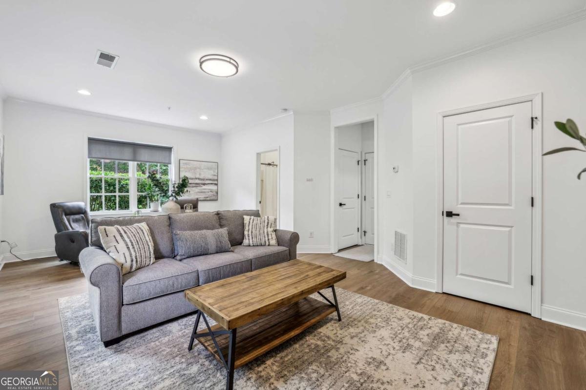 565 Rose Garden Lane Alpharetta - 34