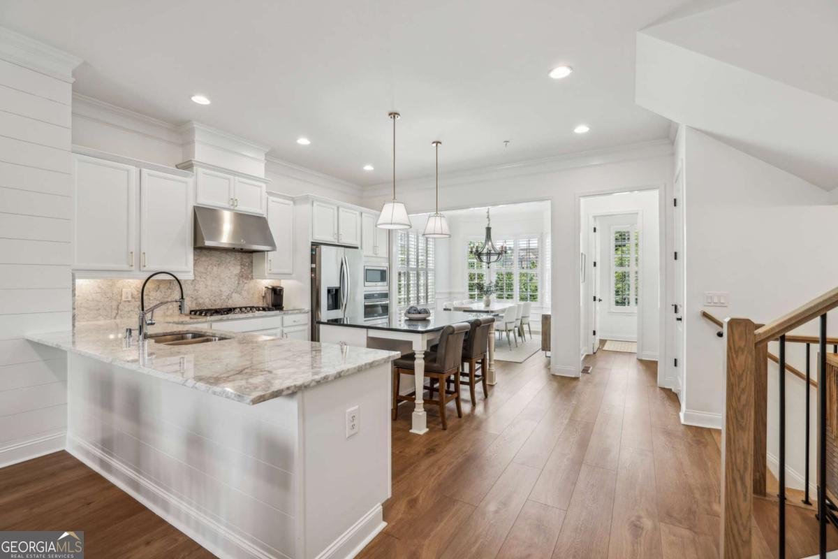 565 Rose Garden Lane Alpharetta - 8