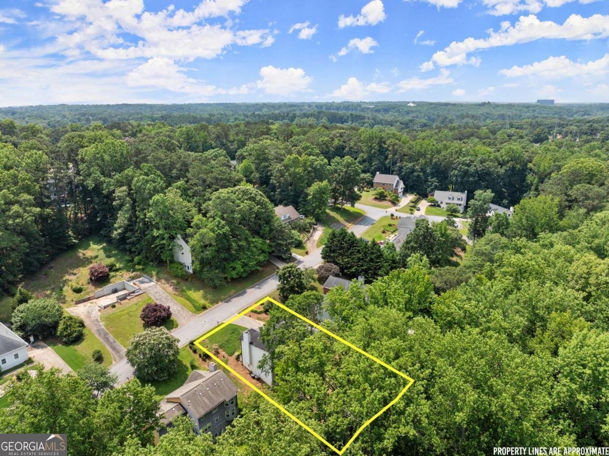 130 Timber Oak Cove Lawrenceville - 55