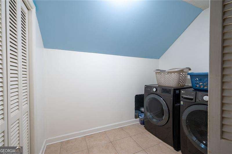 3990 Wesley Chapel Road Marietta - 33