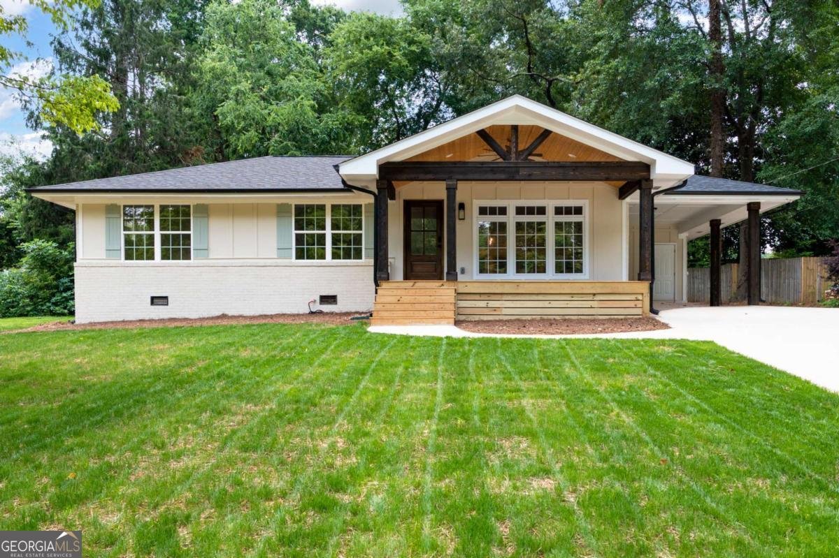 3590 LEE Street Smyrna - 1