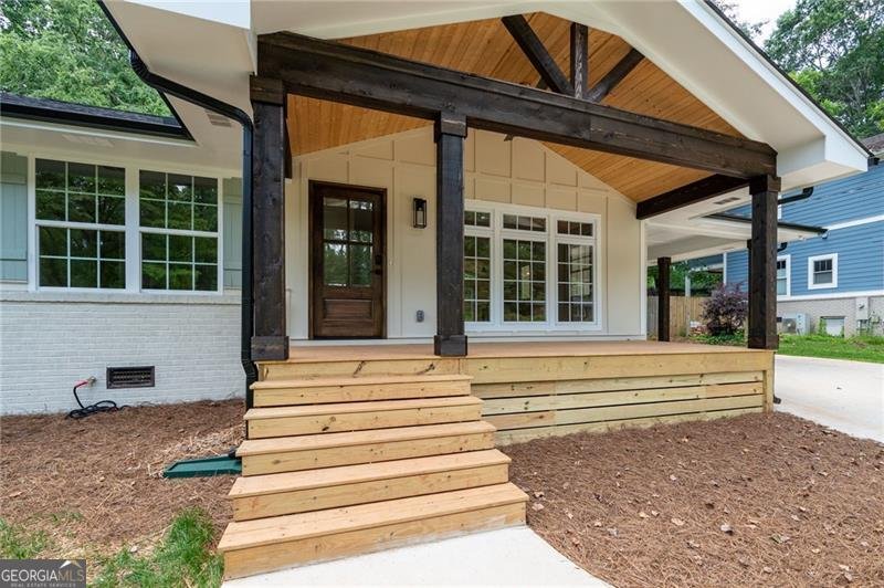 3590 LEE Street Smyrna - 3