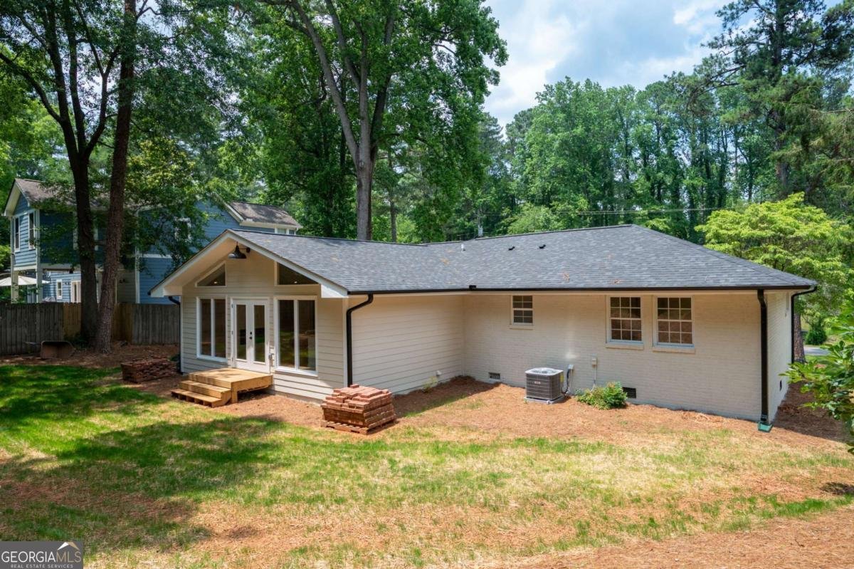3590 LEE Street Smyrna - 40