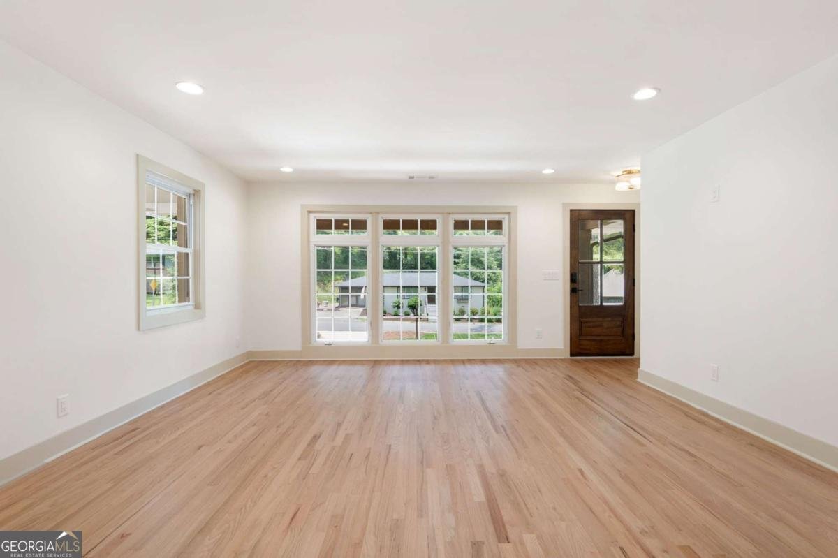 3590 LEE Street Smyrna - 9