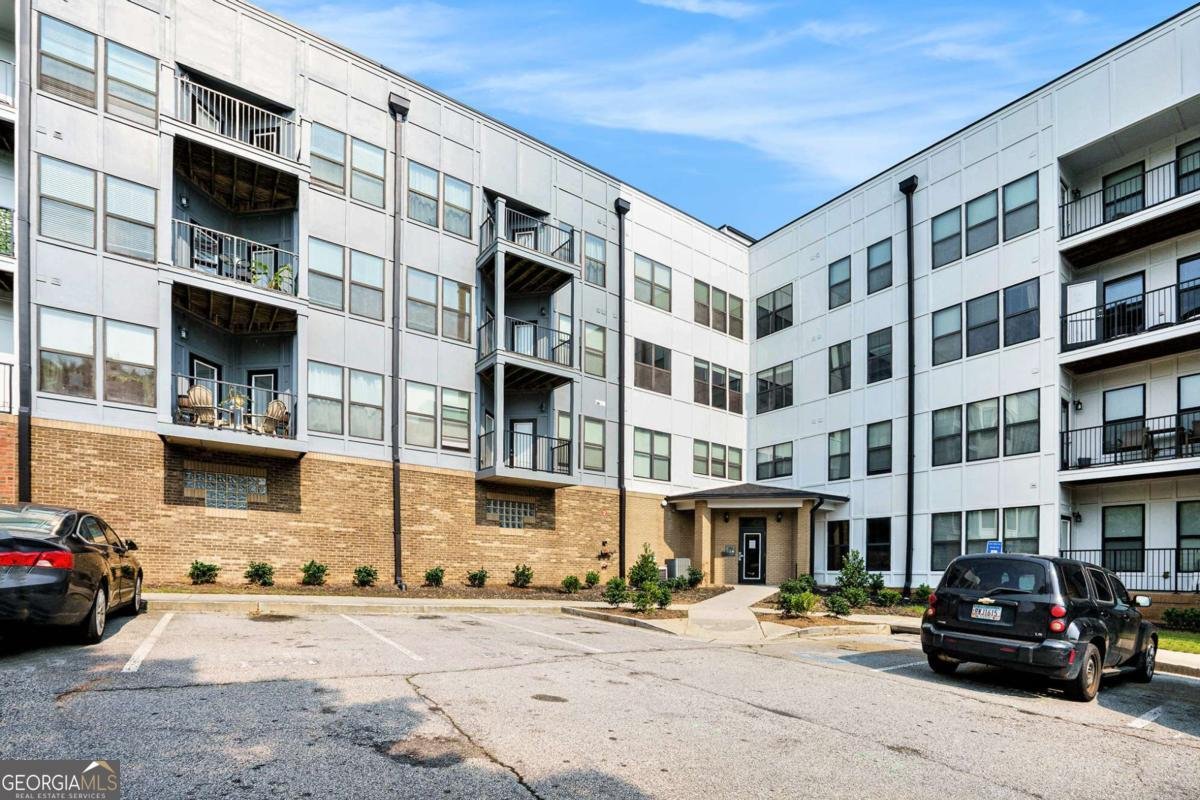 898 Oak Street Atlanta - 1