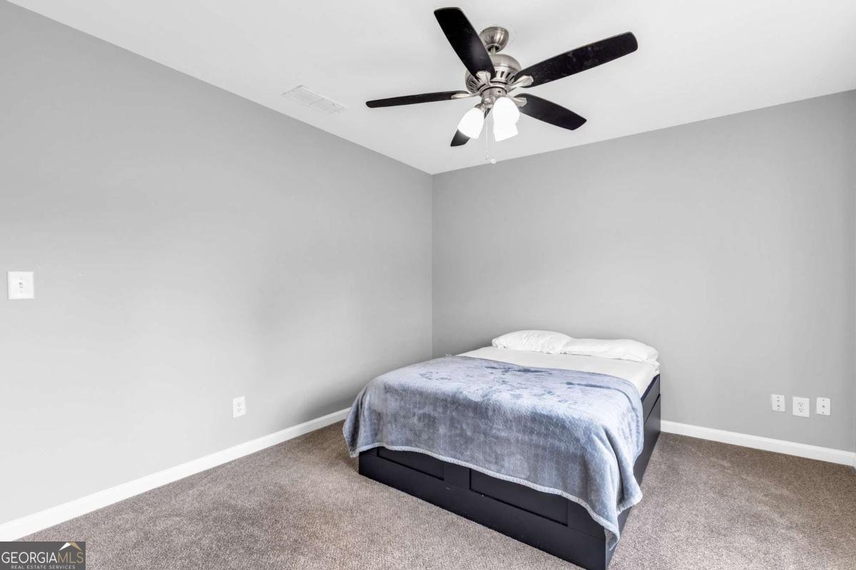 301 Lane Drive Winder - 17