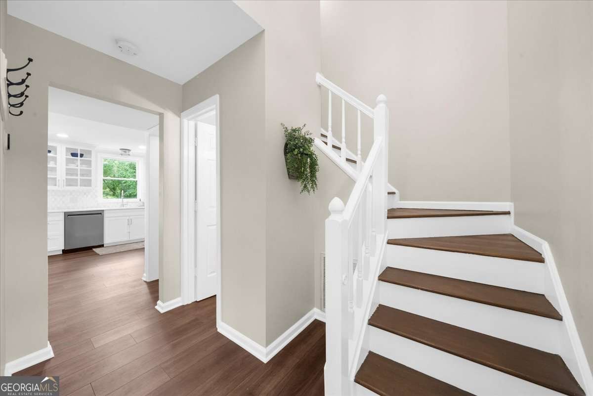 270 Park Bridge Lane Roswell - 26