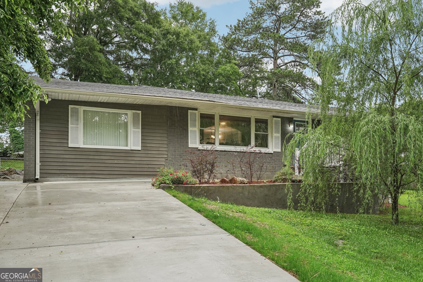 1977 Wee Kirk Road Atlanta - 3