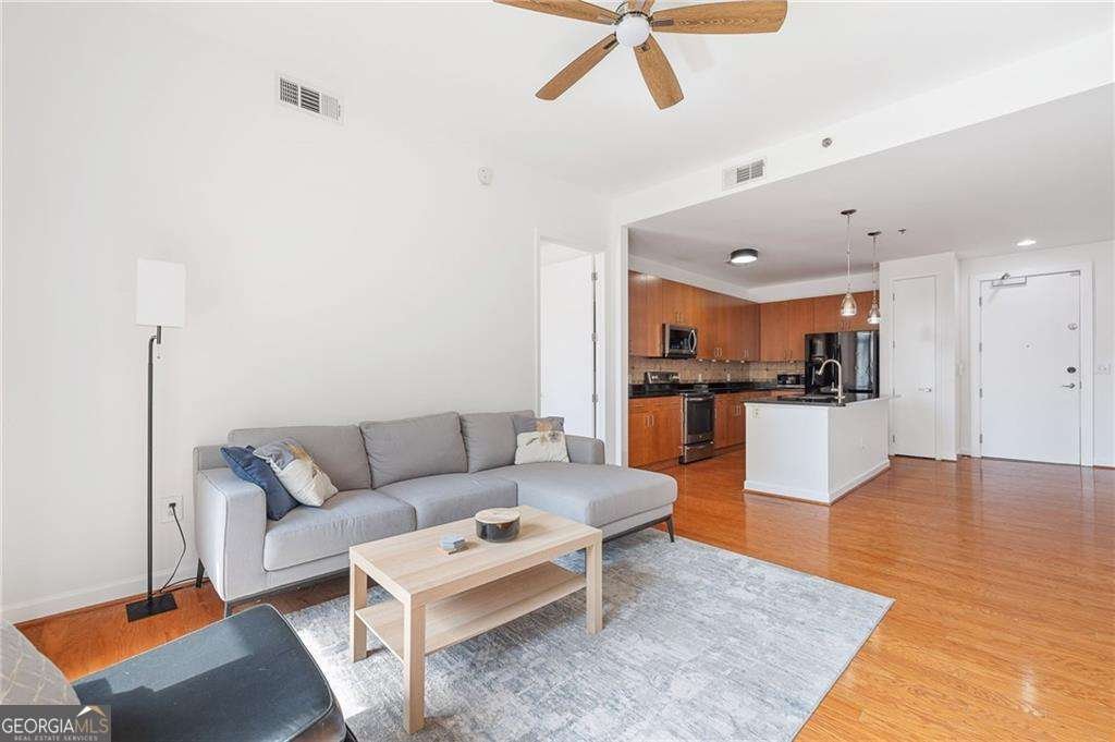 711 Cosmopolitan Drive Atlanta - 5