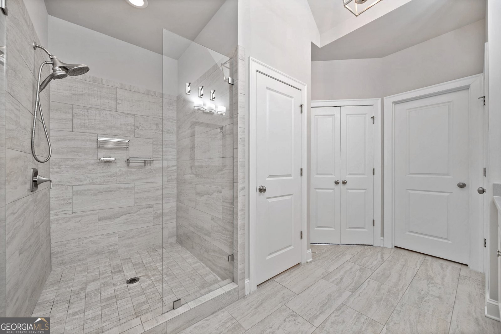 1094 Township Square Alpharetta - 21