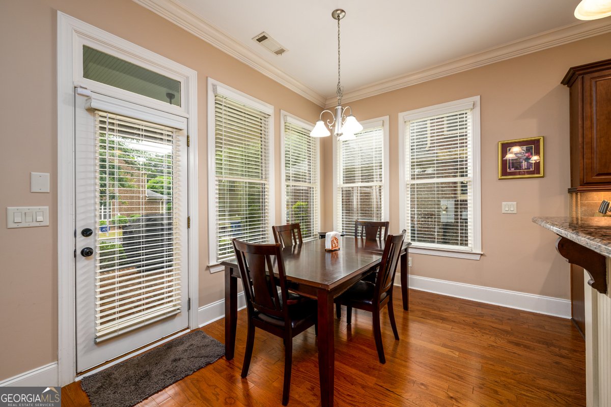 13042 Dartmore Avenue Alpharetta - 18
