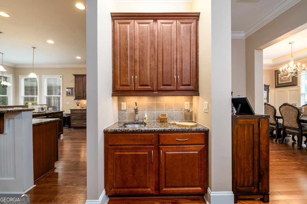 13042 Dartmore Avenue Alpharetta - 23