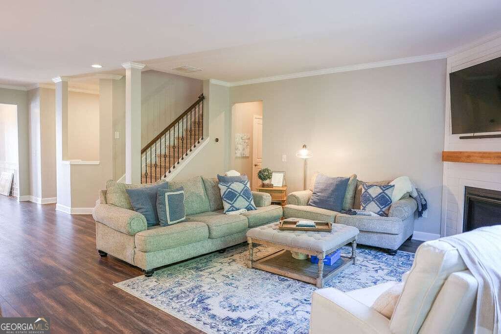 6298 Pierless Avenue Sugar Hill - 10