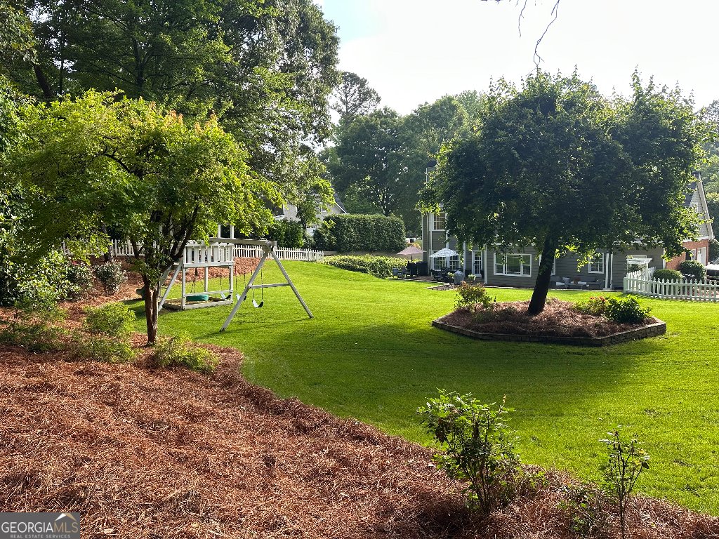 3532 Hampton Drive Marietta - 35
