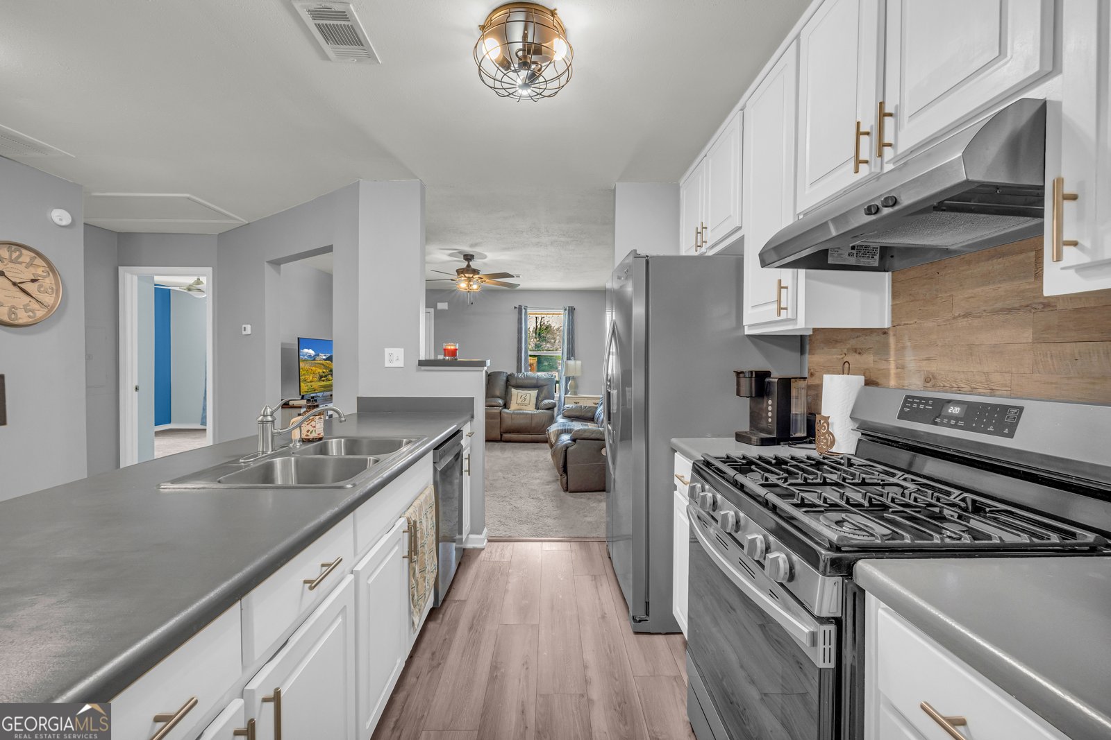 136 Glynn Addy Drive Stockbridge - 12