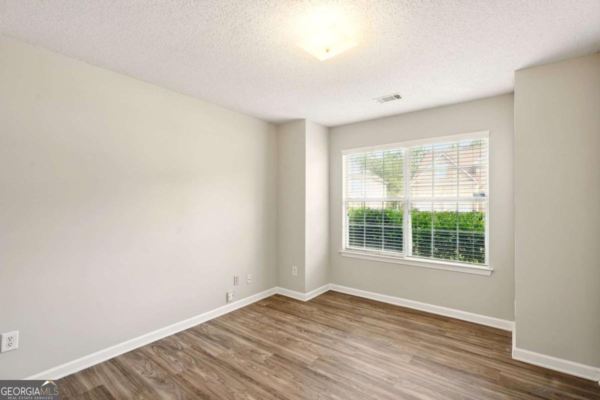 3731 Laramie Road Ellenwood - 13