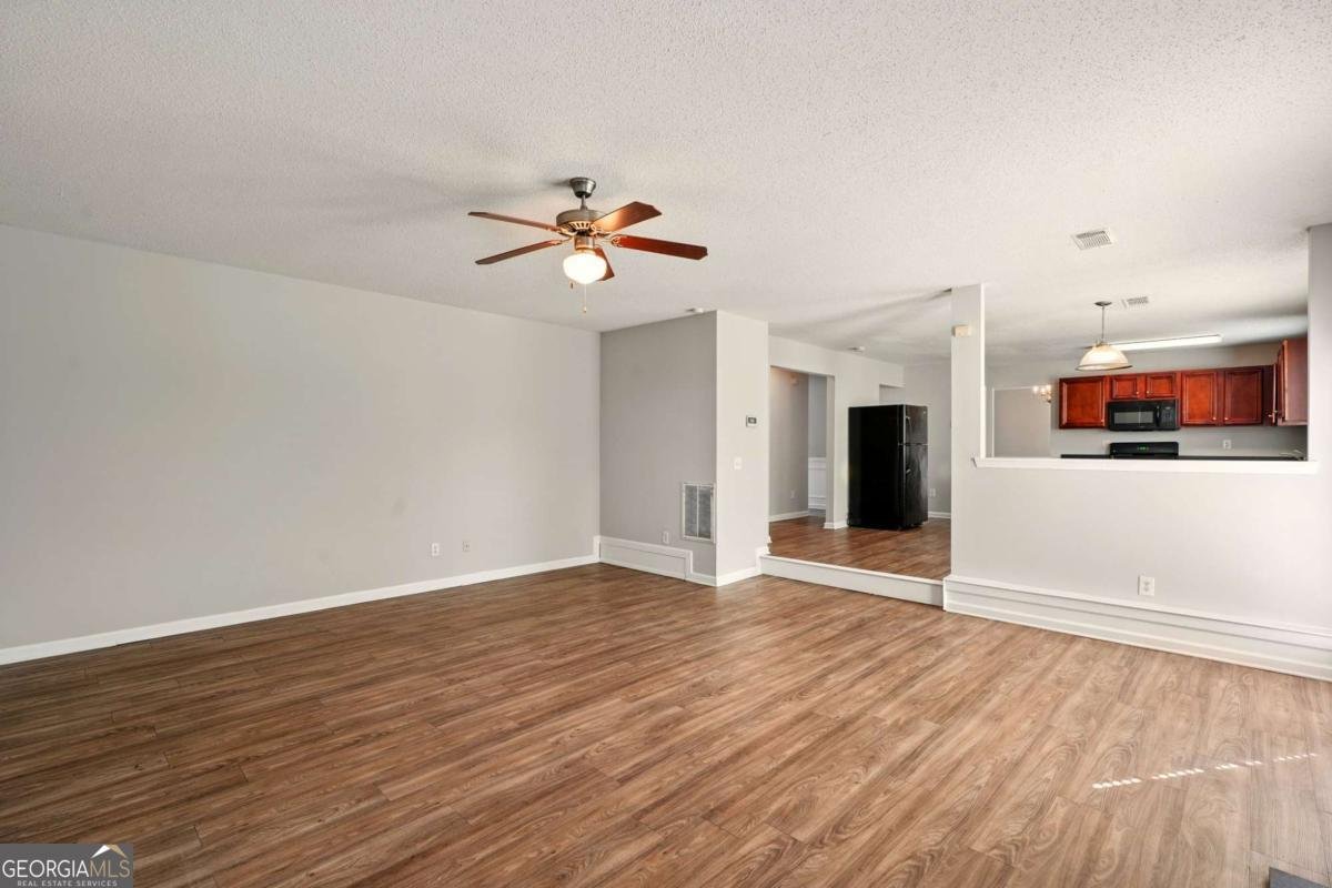 3731 Laramie Road Ellenwood - 21