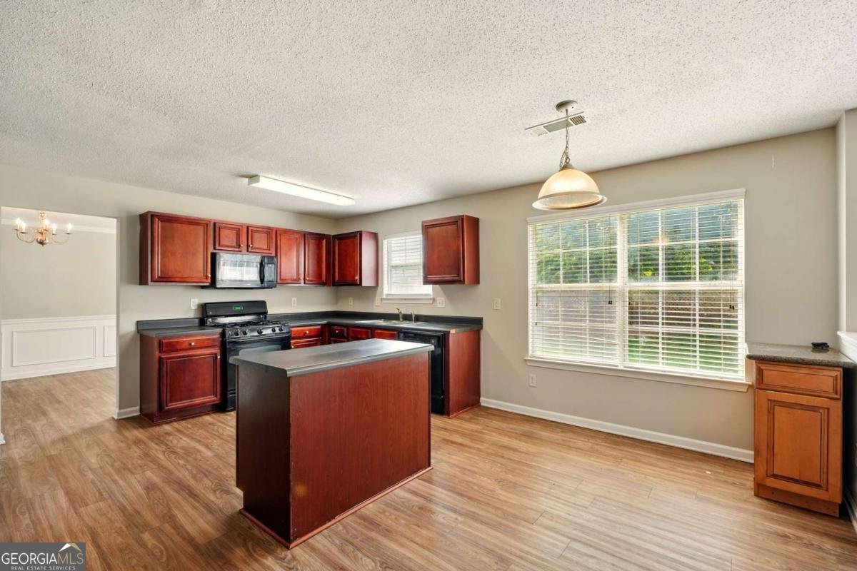 3731 Laramie Road Ellenwood - 7