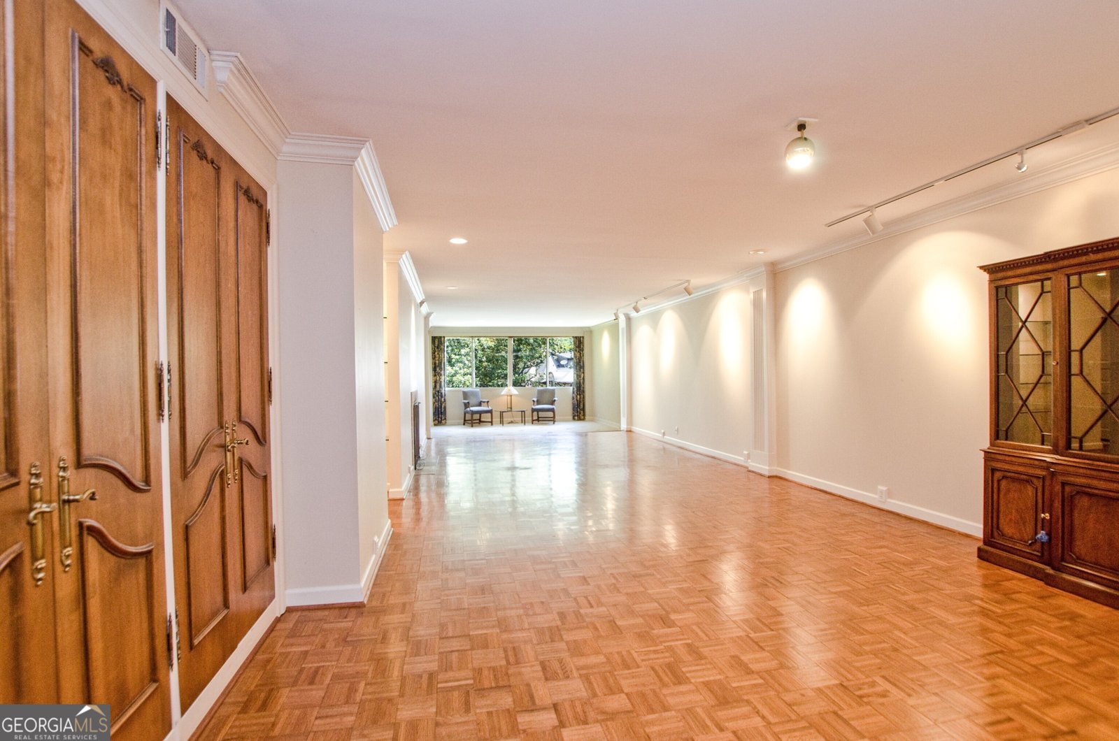 2734 Peachtree Road Atlanta - 1