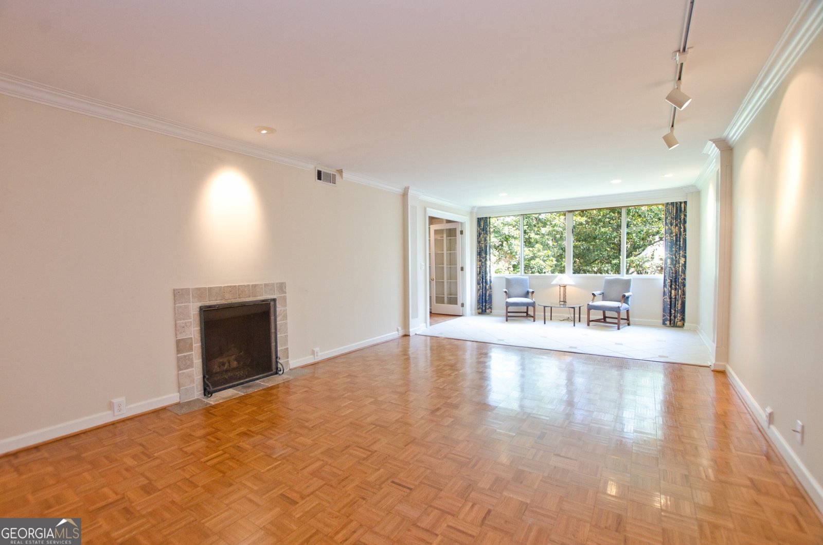 2734 Peachtree Road Atlanta - 5