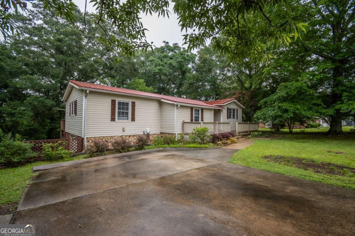 2060 Simonton Bridge Road Watkinsville - 1