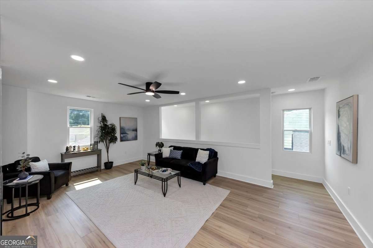 445 Westmeath Drive Atlanta - 24