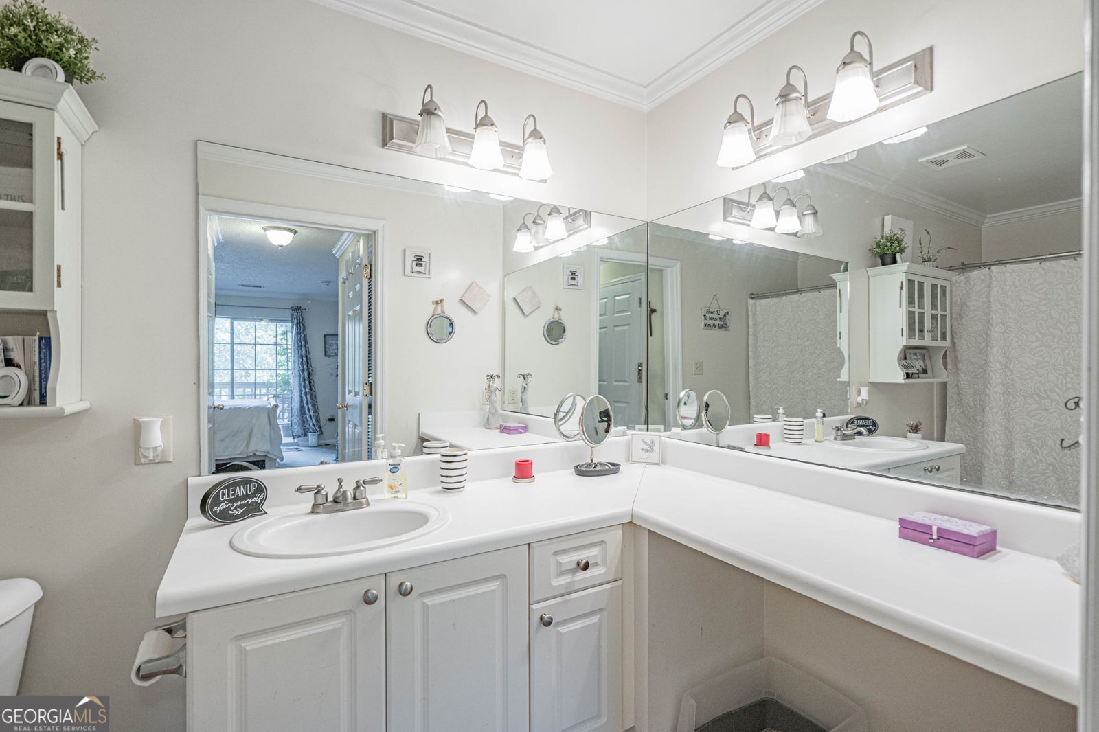 12300 Apache Avenue Savannah - 23